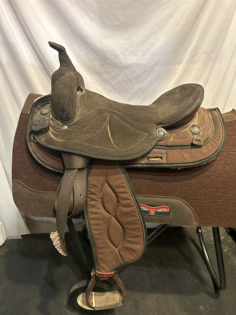 Western Saddles – Tack Solutions